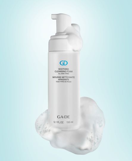 SOOTHING CLEANSING FOAM