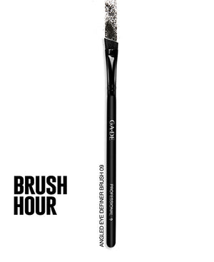 Angled Eye Definer Brush #09