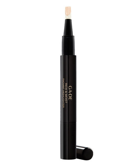 rich and moist radiant highlighter 11 classic beige